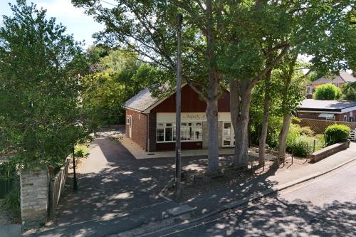 1 Vicarage Lane, Nettleham, Lincoln, LN2