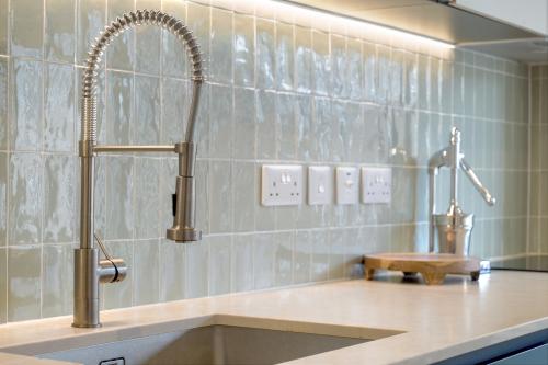 Flat 2 Manerium, Manor Park, Manor Park, London, SE13