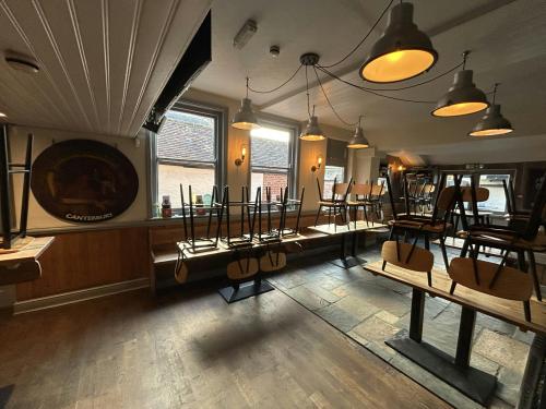 Black Griffin, 40 St. Peters Street, Canterbury, CT1