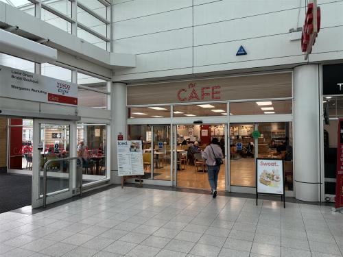 Unit 9 Kingston Walk, Kingston Shopping Centre, Milton Keynes, MK10