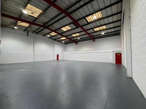 Unit 9, Gateway Industrial Estate, Park Royal, London, NW10
