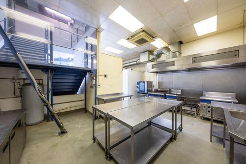 Unit 31, Vale Industrial Park, 170 Rowan Road, Streatham, London, SW16
