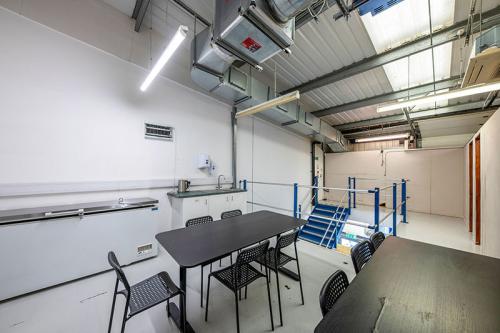 Unit 31, Vale Industrial Park, 170 Rowan Road, Streatham, London, SW16
