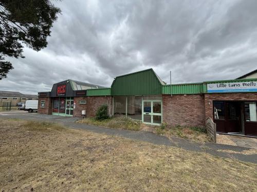 Unit 11 & 11a, Wimbledon Avenue, Brandon, IP27