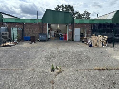 Unit 11 & 11a, Wimbledon Avenue, Brandon, IP27