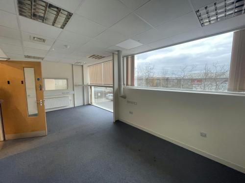 Units 3/4B and 3/4C, The Pompey Centre, Fratton Way, Southsea, PO4