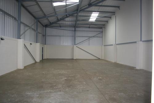Unit 24, Vale Industrial Centre, Southern Road, Aylesbury, HP19