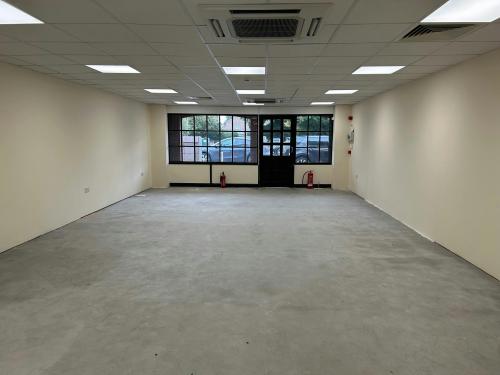 Units 5,6 & 7, Oakmede Place, Binfield Village, Bracknell, RG42