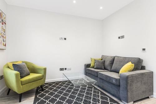 223-229 Walworth Road, Elephant and Castle, London, SE17