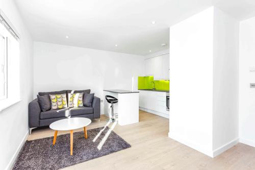 223-229 Walworth Road, Elephant and Castle, London, SE17