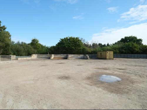 New Road, Windlesham, GU20