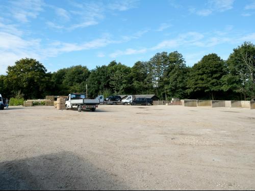 New Road, Windlesham, GU20