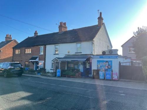 1 Victoria Place, Terrace Road North, Binfield, Bracknell, RG42