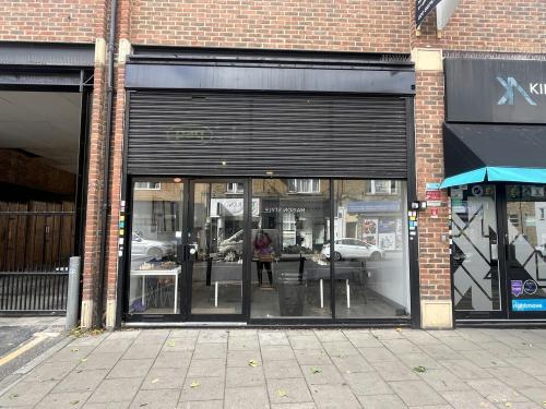 Unit 1, 6-12 Tulse Hill, Brixton, London, SW2