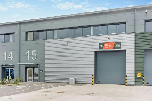 Unit 5, Vantage 41, Timber Yard Close, Aston Clinton, HP22