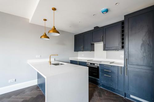 4 Chatsworth Road, Clapton, London, E5
