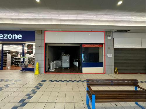 13 The Mall, Heathway, Dagenham, RM10