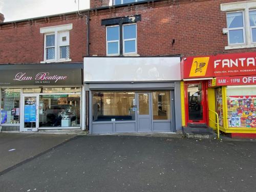Crossgates Shopping Centre, 58 Austhorpe Road, Crossgates, Leeds, LS15
