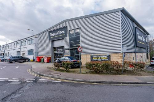 Bounds Green Industrial Estate, Bounds Green, London, N11