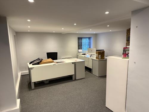 30 London End, Beaconsfield, HP9
