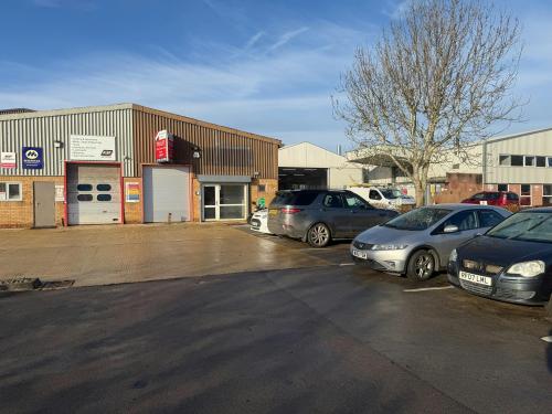 Unit A, Bumpers Farm Industrial Estate, Bumpers Way, Chippenham, SN14