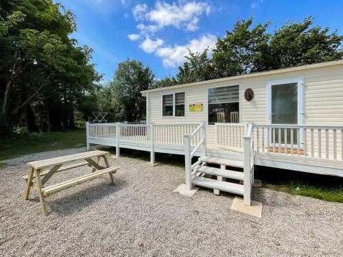 Lot 3 Emmotland Fisheries, Howes Lane, Emmotland, North Frodingham, YO25