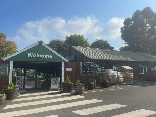 Unit 3, Notcutts Garden Centre, Daniels Road, Norwich, NR4