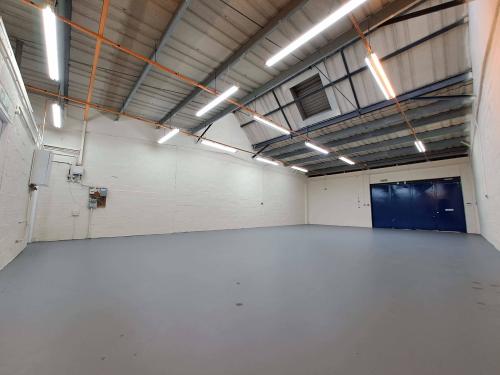 Unit 3, Hollin Lane, Stacey Bushes, Milton Keynes, MK12
