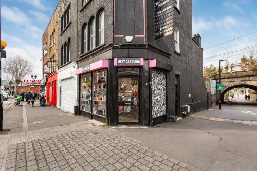 105 Morning Lane, Hackney, London, E9