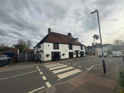 Bridge Arms, 53 High Street, Bridge, Canterbury, CT4