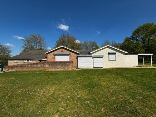 Bedmond Sports Pavillion, Toms Lane, Kings Langley, WD5