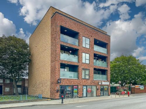 48 Leytonstone Road, Stratford, London, E15