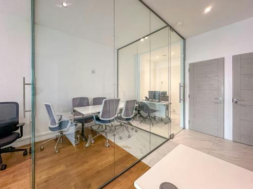 48 Leytonstone Road, Stratford, London, E15