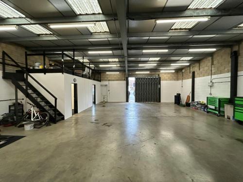 Unit 2, Central Trading Estate, Old Town, Swindon, SN3