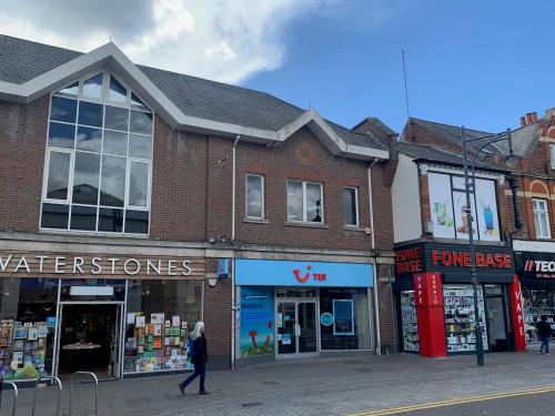 118 High Street, Watford, WD17