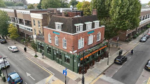 The Great Indian, 139 Marlborough Road, Upper Holloway, London, N19