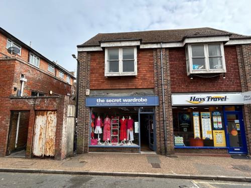 7, Place Lane, Seaford, BN25