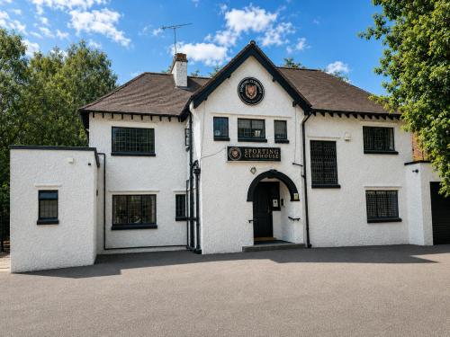 Sporting Clubhouse, 1 Lythalls Lane, Coventry, CV6