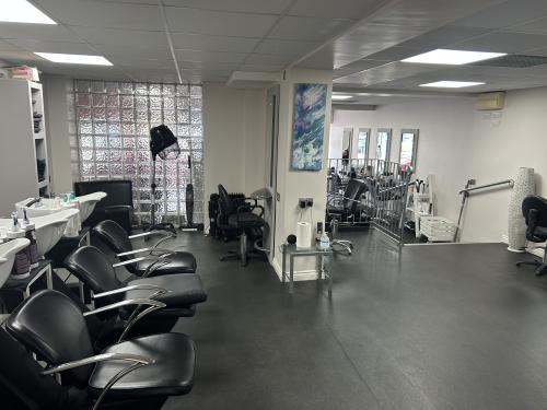 105-107 Fore Street, Saltash, PL12