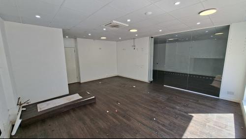 17, Clarence Road, Grays, RM17
