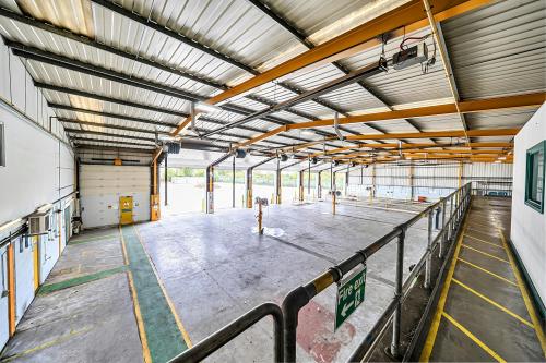 Former Arriva Bus Garage, 12 Smeaton Close, Aylesbury, HP19