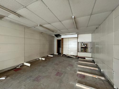 8 Woodman Parade, Woodman Street, Canning Town, London, E16