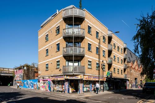 Unit A, 10 Quaker Street, Shoreditch, London, E1