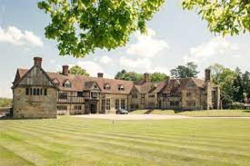 Homestall Manor, Ashhurst Wood, East Grinstead, RG19