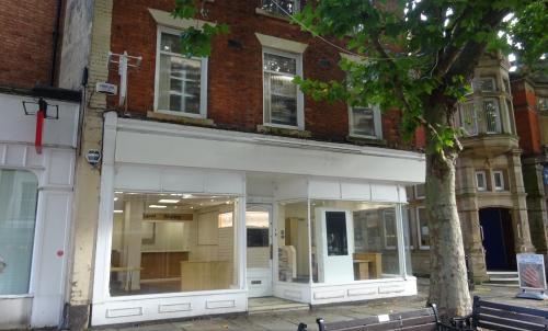 4 Central Pavement, Chesterfield, S40