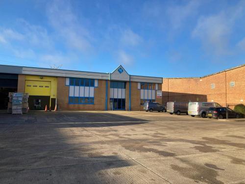 4 Apex Point Travellers Lane, Welham Green, Hatfield, AL9
