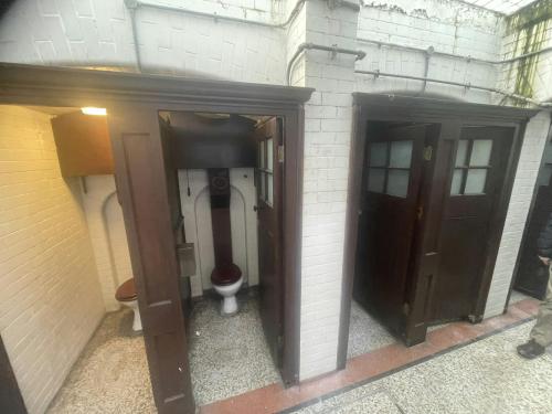 Public Conveniences, King William Walk, Greenwich, London, SE10