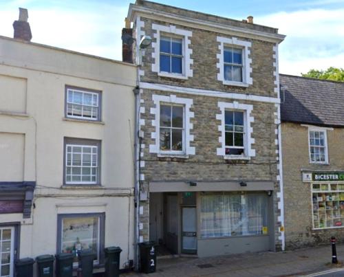 27 Causeway, Bicester, OX26