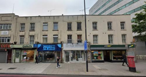 224 Holloway Road, Holloway, London, N7