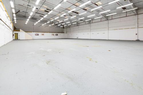 Unit 3, Meridian Trading Estate, Bugsby Way, Charlton, London, SE7